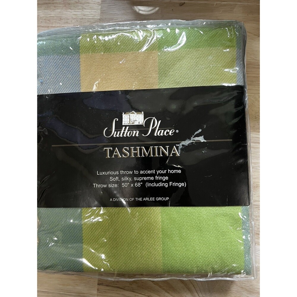Sutton Place Tashmina Luxury Throw plaid Fringe Stadium Blanket 50" X 68" New